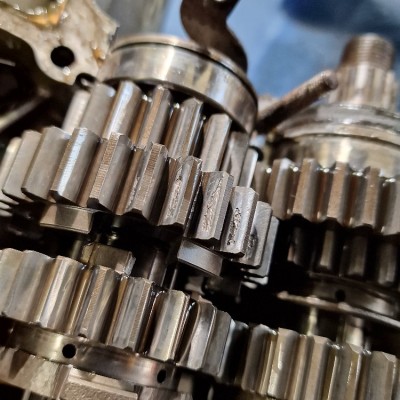 Here you can see surface fatigue (pitting) on the teeth of second gear.